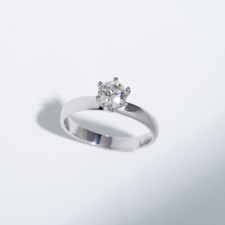 01к111803с Кольцо (Au 585)